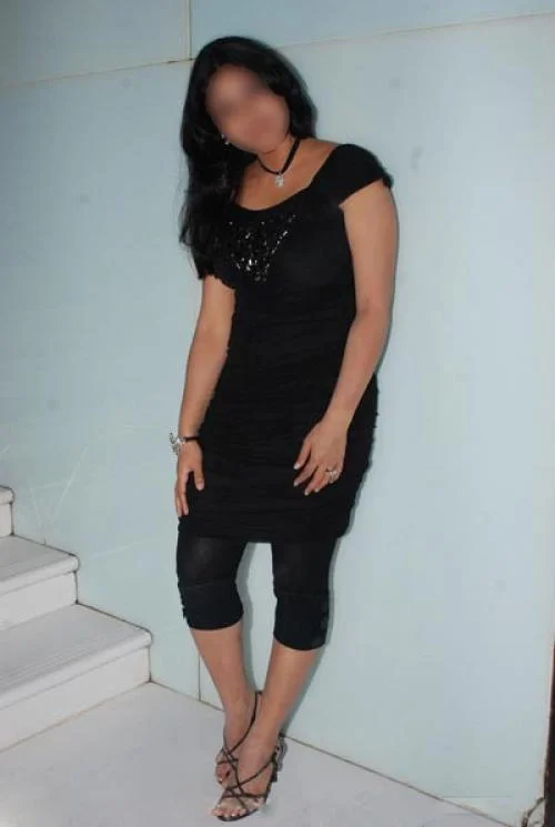 Call Girls Kompally
